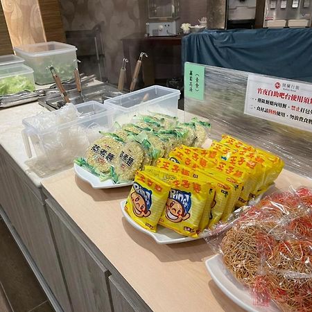 Kailan Hotel Toucheng Eksteriør billede