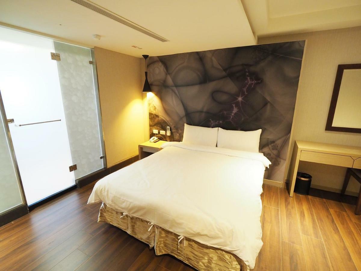 Kailan Hotel Toucheng Eksteriør billede