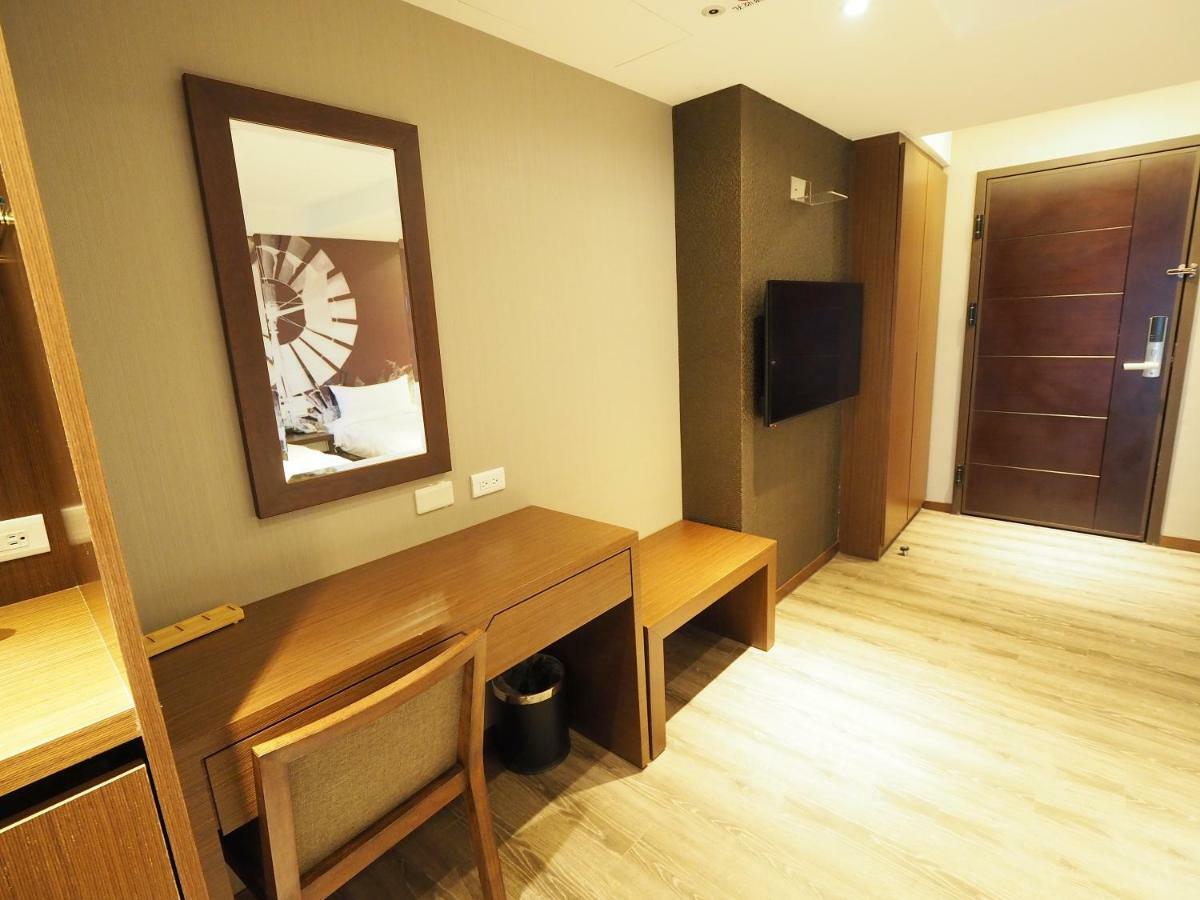 Kailan Hotel Toucheng Eksteriør billede