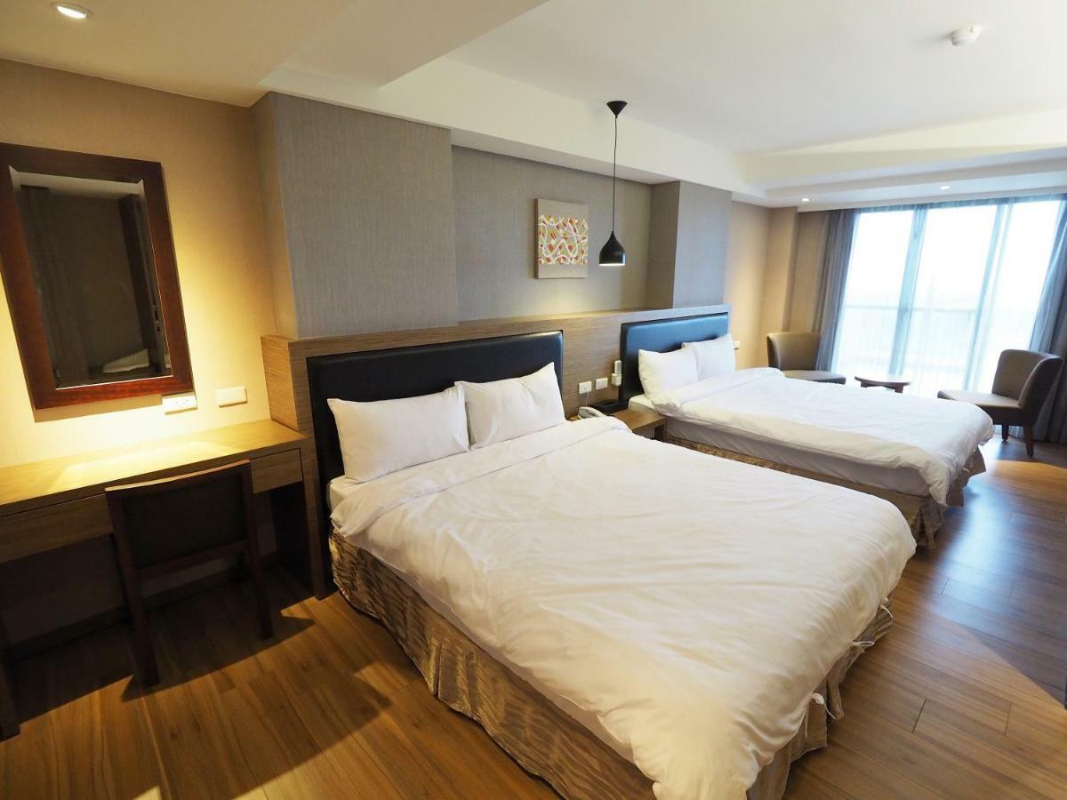 Kailan Hotel Toucheng Eksteriør billede