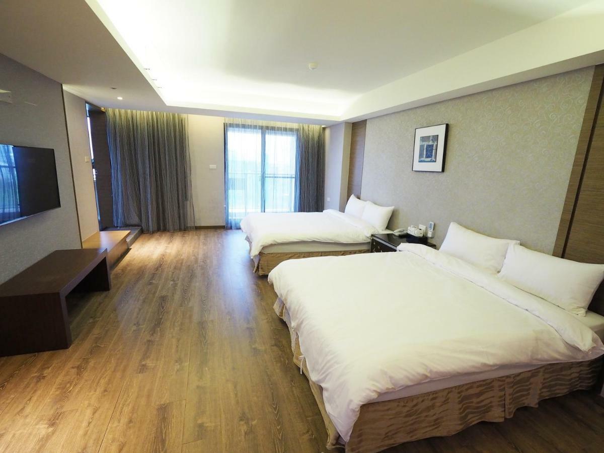 Kailan Hotel Toucheng Eksteriør billede