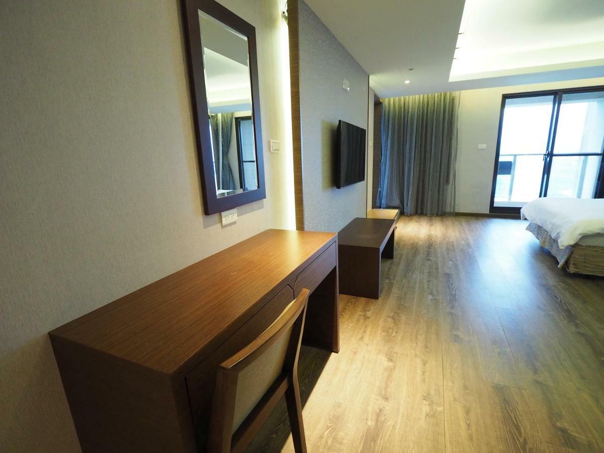 Kailan Hotel Toucheng Eksteriør billede