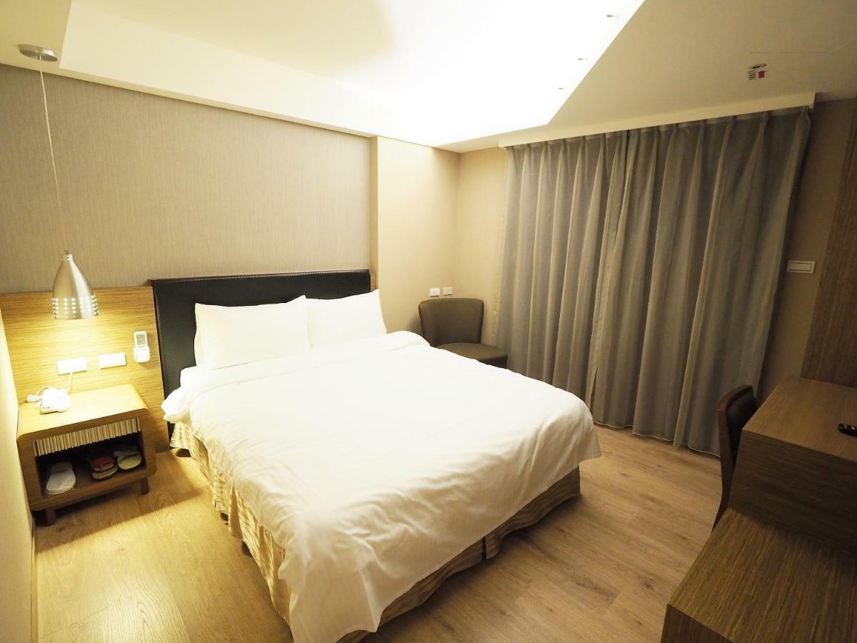 Kailan Hotel Toucheng Eksteriør billede