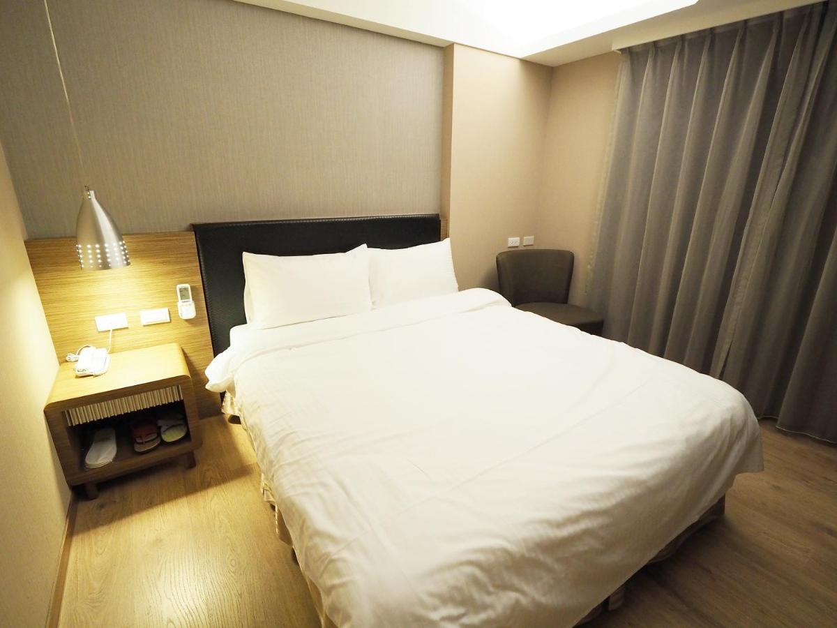 Kailan Hotel Toucheng Eksteriør billede